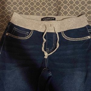 dark blue false jeans.